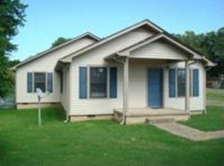 9606 Price Ln, North Little Rock, AR 72118