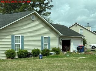 207 Chaparral Trl, Jacksonville, NC 28546