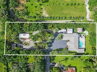 10831 SW 51st Ct, Davie, FL 33328