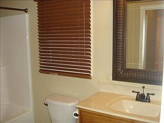 5th image of 41 Crista Ann Ct