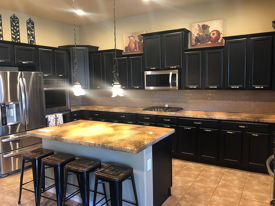 1st image of 2048 E Powell Pl