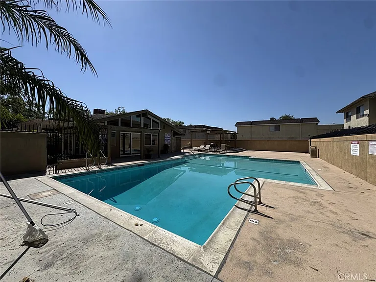 16748 Cedarwood Cir — Photo 11