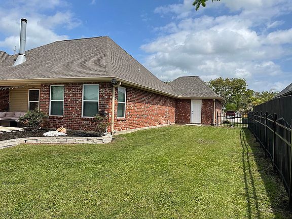 5th image of 429 Oak Point Dr #429