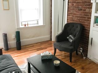 11 Wiget St APT 2F, Boston, MA 02113