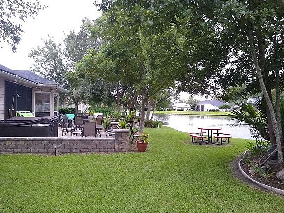 update back yak and patio