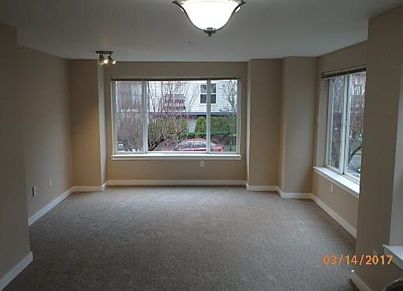 5th image of 312 11th Ave APT 605