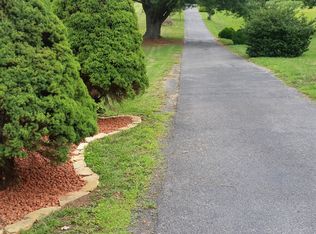 3716 Hemlock Park Dr, Kingsport, TN 37663