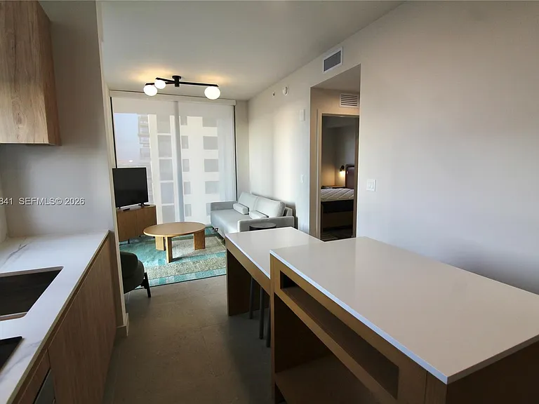 11 NE 6th St #2114 — Photo 1