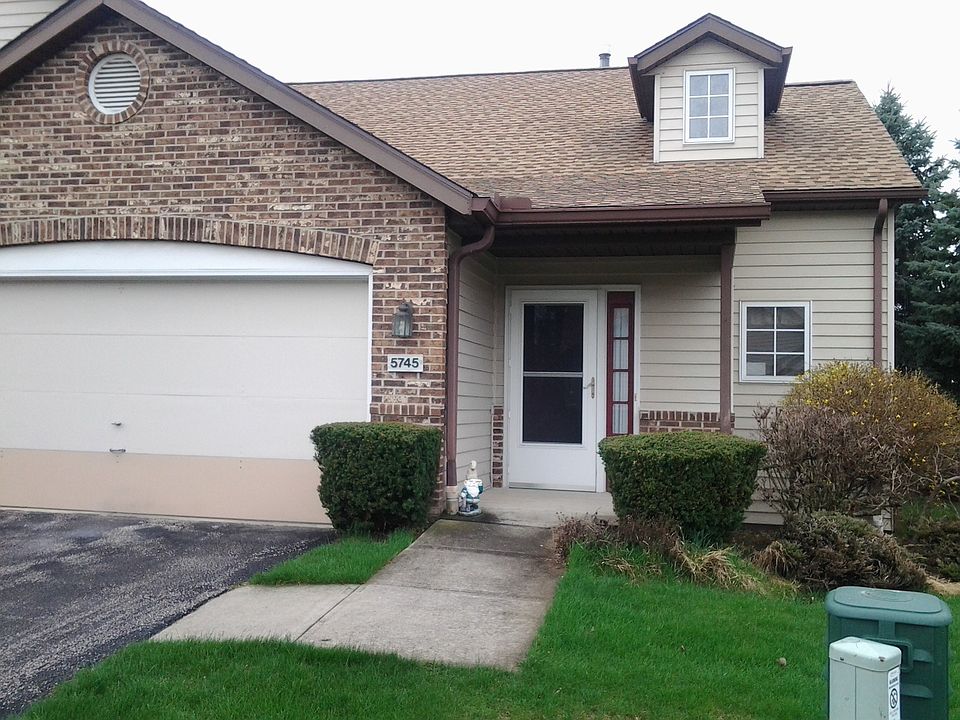 1st image of 5745 Gateway Ln #1404