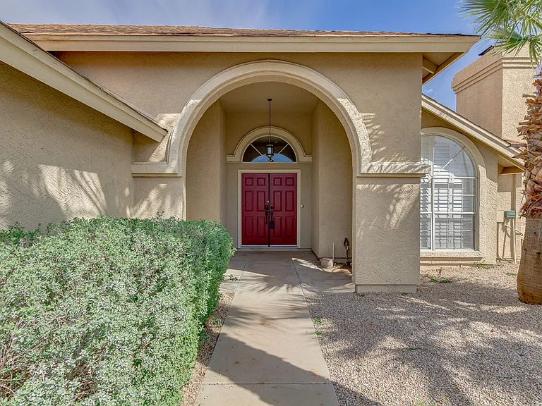 4314 E Juanita Ave — Photo 6
