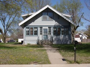 1420 Central Ave, Hawarden, IA 51023
