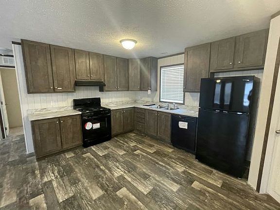 3rd image of 491 Blackbird Ln #491