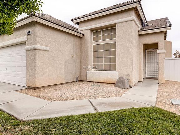 3rd image of 3844 White Cedar Dr