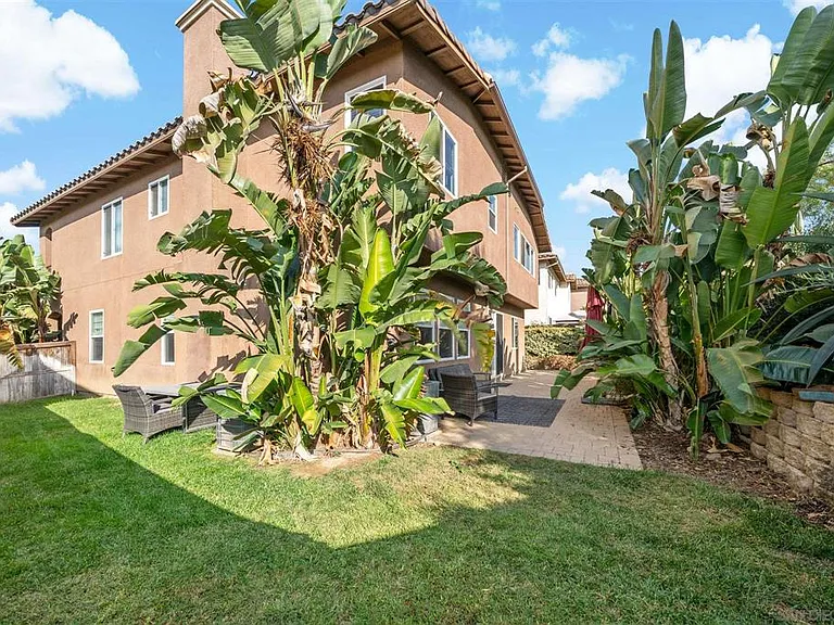 Side yard