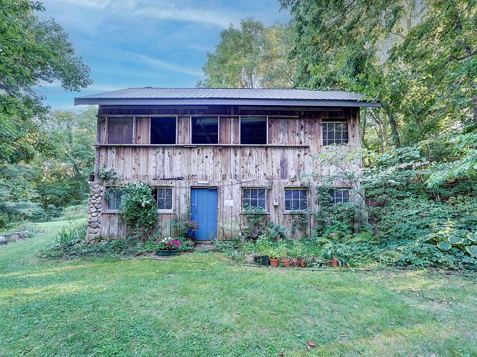 13698 County Road 8 Middlebury IN Zillow