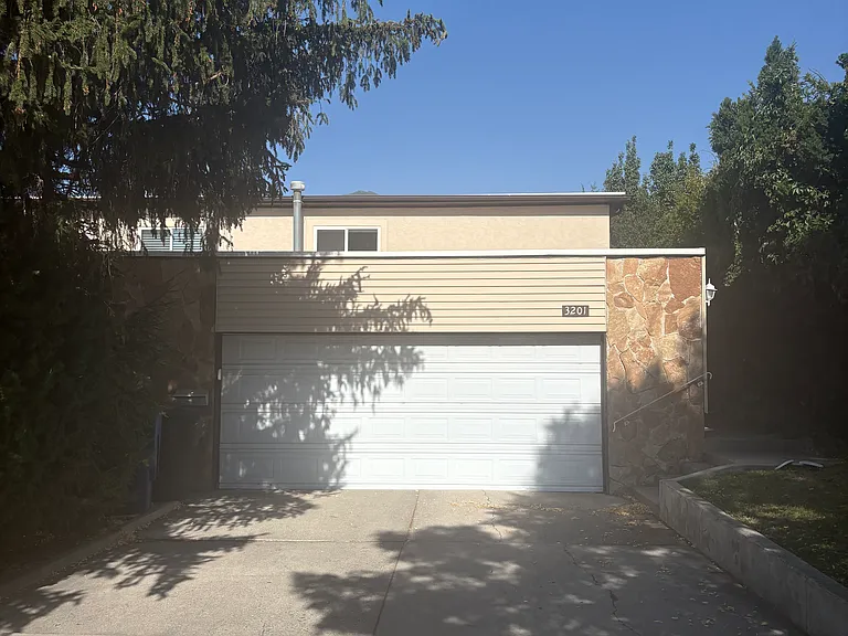 3201 S Young Haven Cir — Photo 1