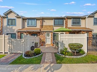 28A McDivitt Ave #11, Staten Island, NY 10314