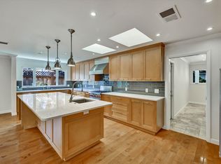1681 Kensington Ave, Los Altos, CA 94024