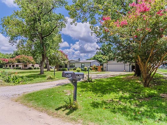 3rd image of 4341 Green Acres Cir