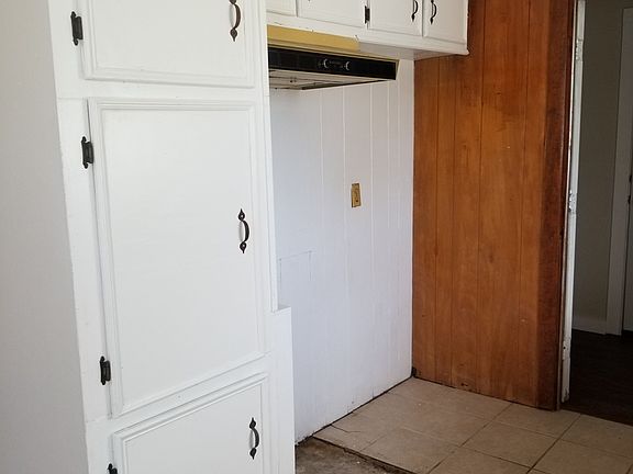 5th image of 2409 Marsalis Dr