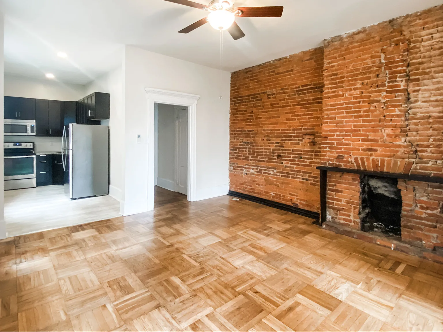 1 bed, 650 sqft, $1,895 — Photo 3