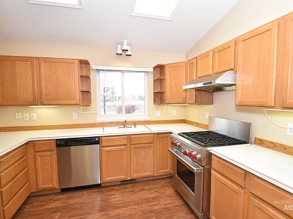 5th image of 2923 Jefferson Pkwy