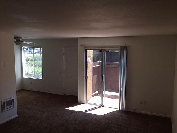 3rd image of 3454 Castle Glen Dr Unit 142