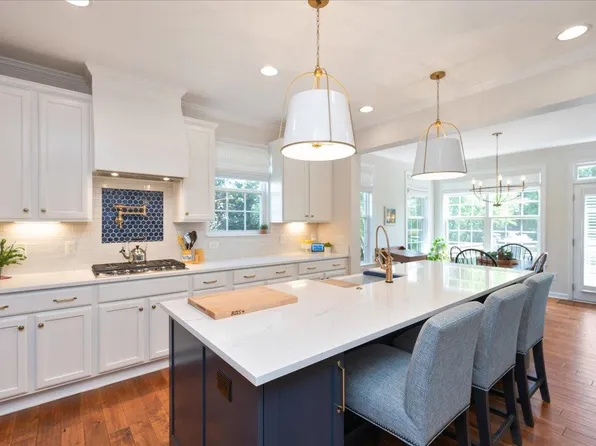 108 Winter Ridge Dr, Holly Springs, NC 27540