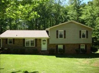 305 Elmwood St, Easley, SC 29642