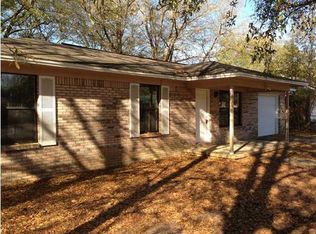 128 3rd Ave, Crestview, FL 32536