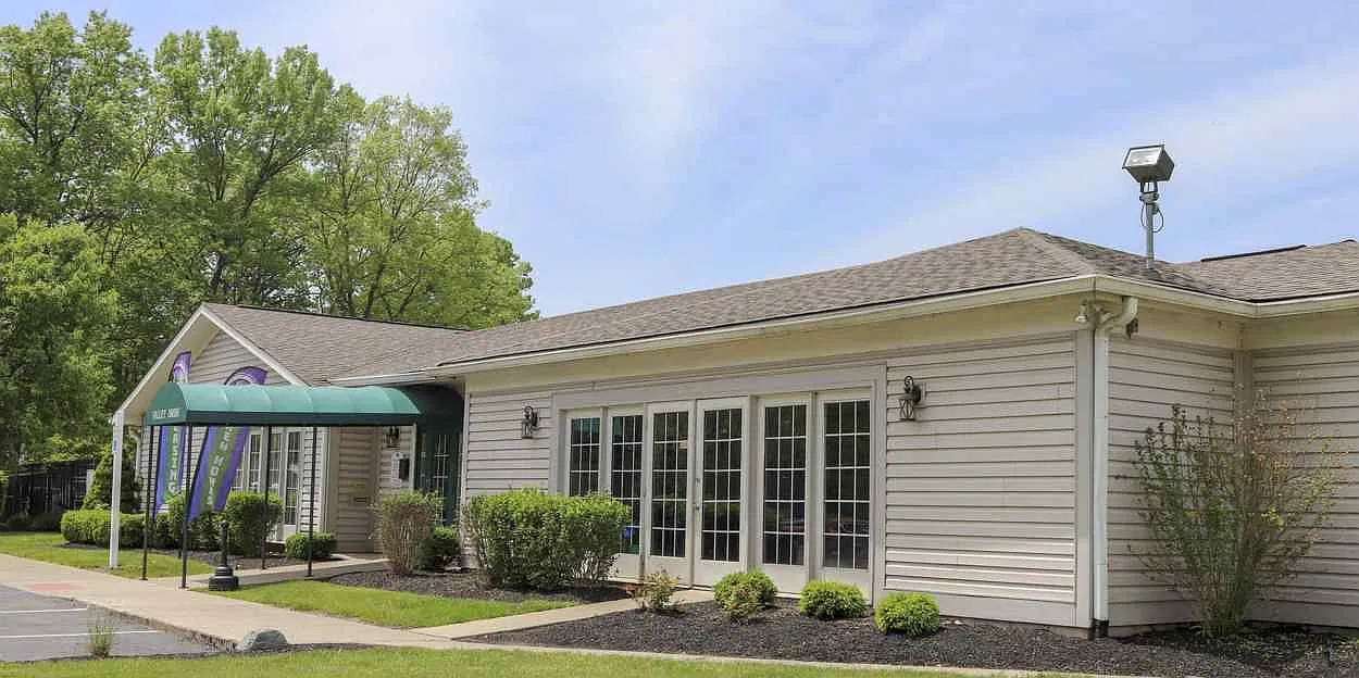 Valleybrook — Photo 1