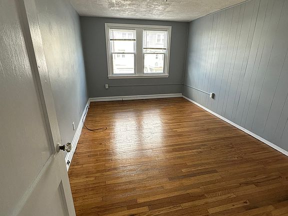 5th image of 3341 Indian Queen Ln #1