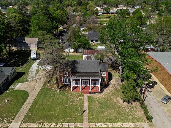 2nd image of 800 W Tyler St