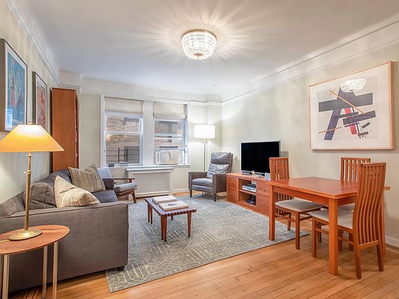 3rd image of 140 W 71st St APT 5J