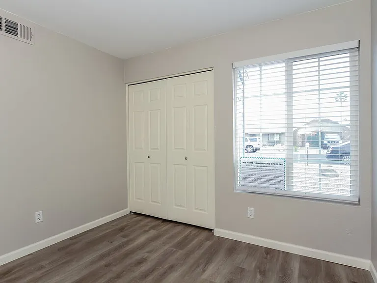 5526 W Garden Dr — Photo 10