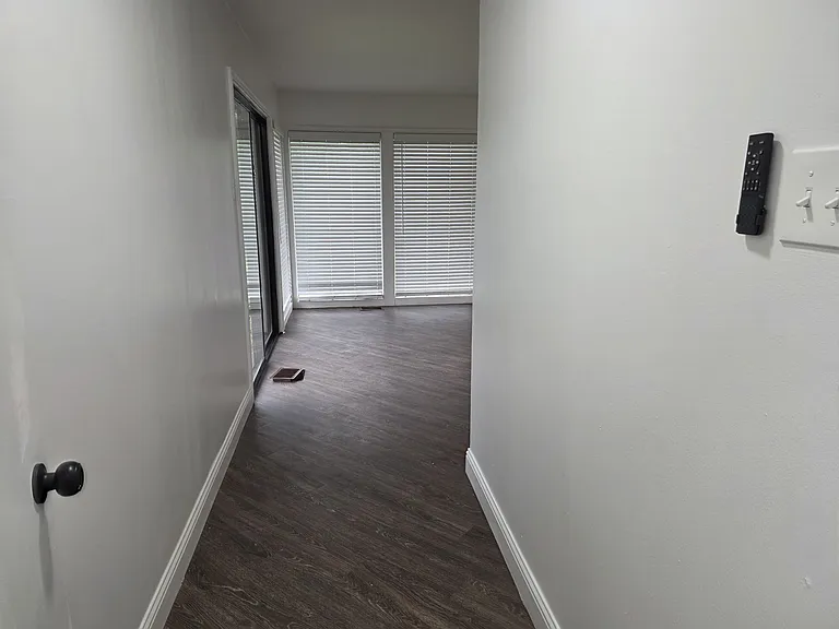 1002 W Bear Creek Rd — Photo 24