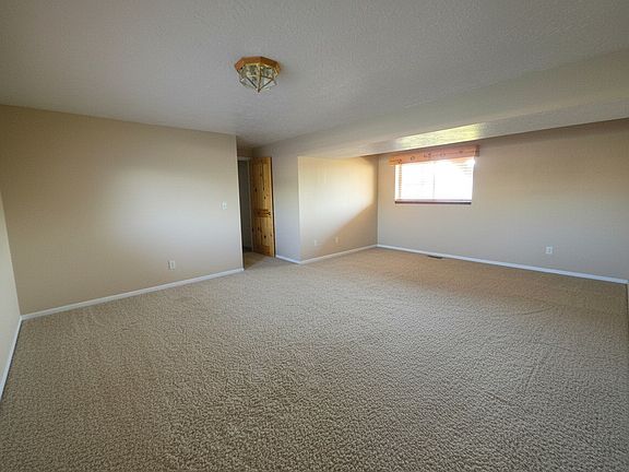 4th image of 3943 S White Rail St