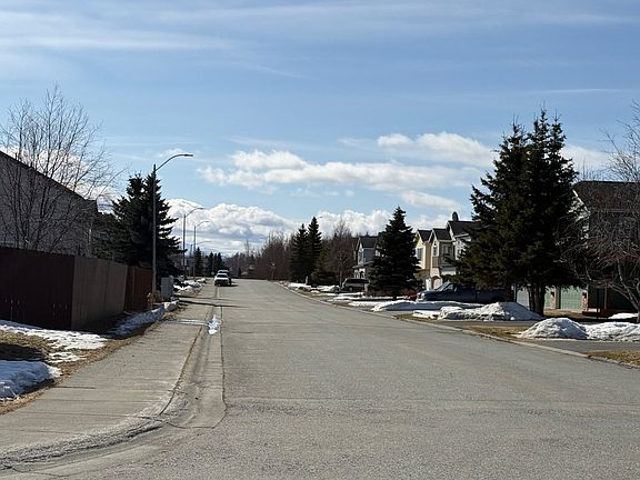 4th image of 2325 Casey Cusack Loop
