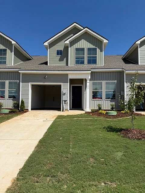 135 Wolfe Lane - 1 — Photo 4