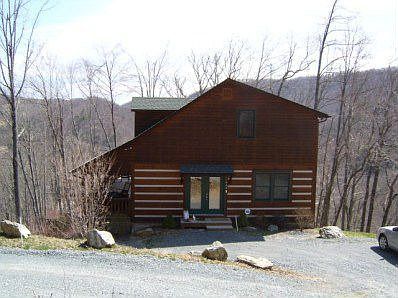 2nd image of 689 Willow Mountain Dr