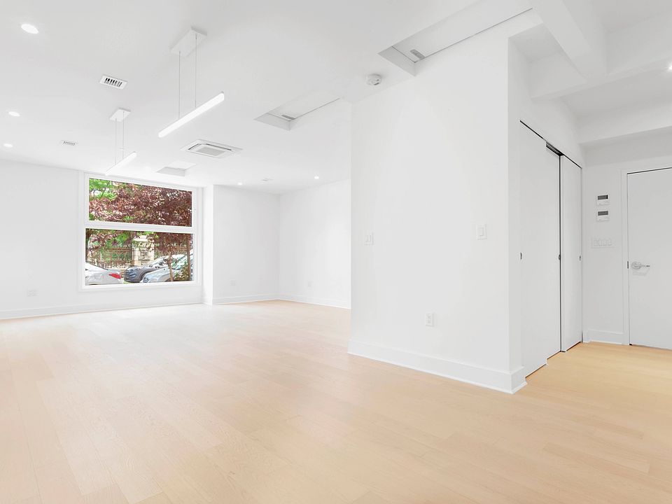 1st image of 542 W 153rd St #102