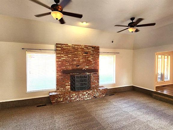 3rd image of 13200 Green Valley Dr