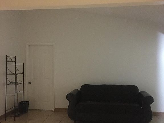 4th image of 5280 Bosque Ln APT 45