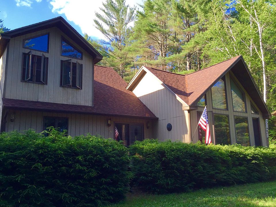 1st image of 30 Park Ln
