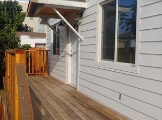 71 El Medio St, Ventura, CA 93001