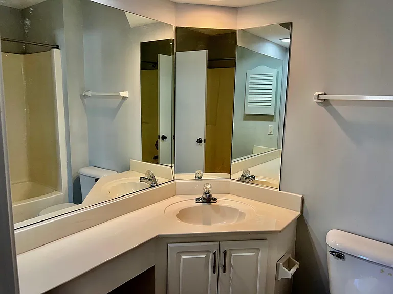 2nd Master Bath