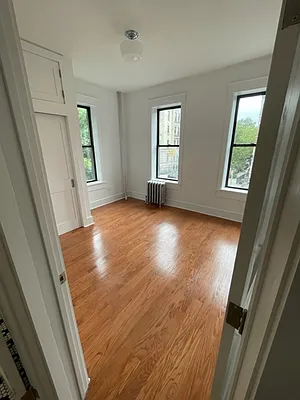 Rented by Owner | media 22