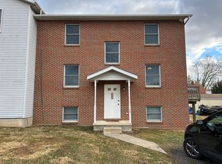 1006 S Carroll St, Hampstead, MD 21074