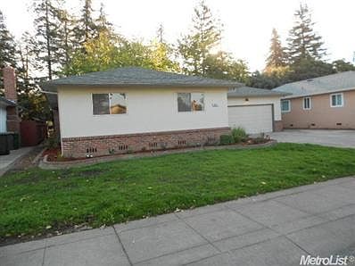 2nd image of 834 S California St