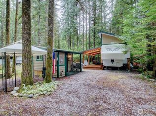 240 Schinn Canyon Dr, Deming, WA 98244